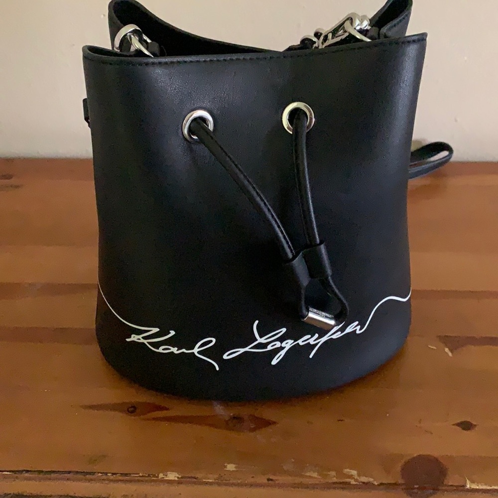 Karl Lagerfeld Drawstring bucket bag purse